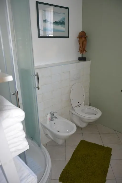 Holiday Home Kucerina Apartment Ugljan